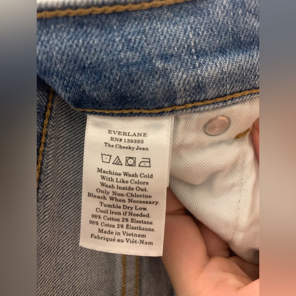 EVERLANE The Original Cheeky Jean SIZE 30 crop - Picture 5 of 6